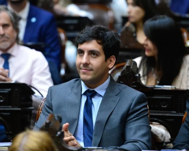 Gino Visconti: “La Ley de Glaciares generará inversiones y desarrollo con responsabilidad ambiental”