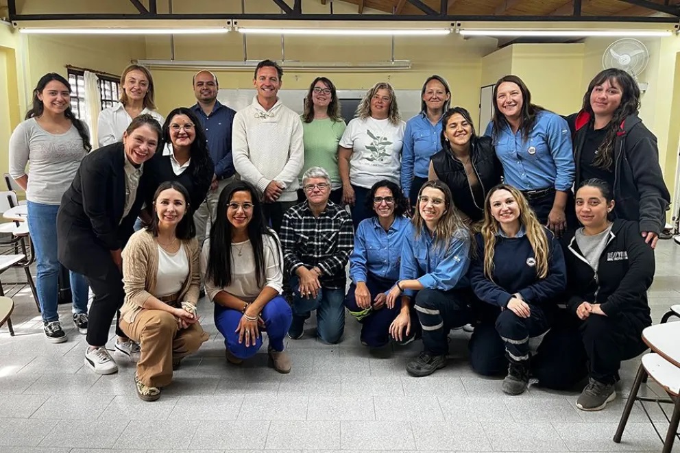 Expusieron sobre desafíos de la inclusión laboral de la mujer en la minería