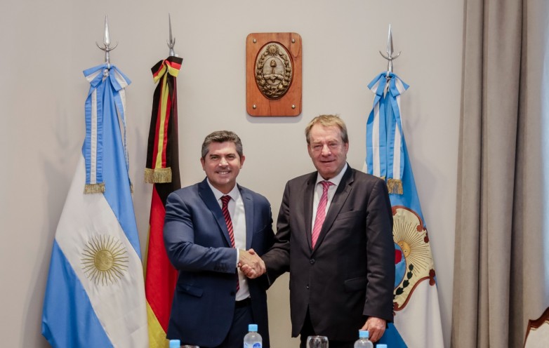 El gobernador Orrego recibió al embajador de Alemania en Argentina