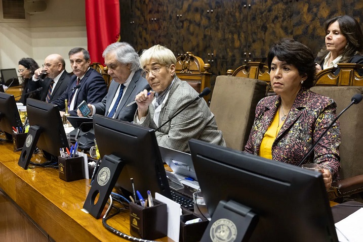Senadores conocen primeros antecedentes del derrumbe en El Teniente