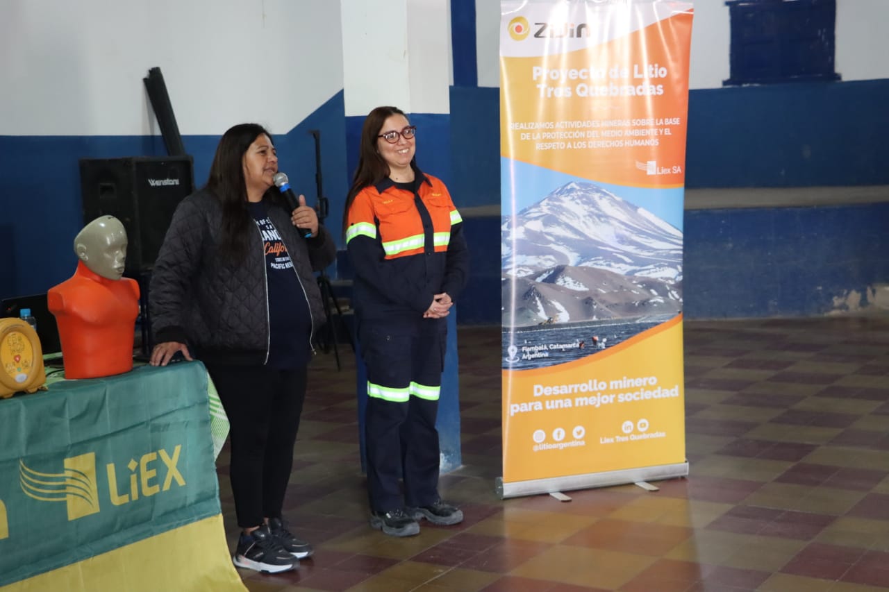 Zijin-Liex: Capacitación en primeros auxilios para instituciones fiambalenses