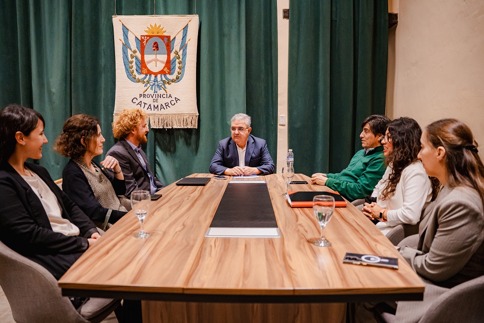 El Gobernador Jalil recibió al Secretariado Internacional del EITI