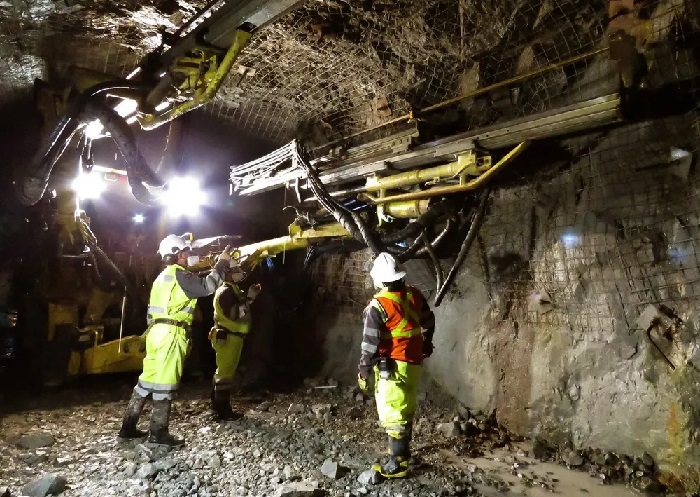 Piden subir al 90% la contratación de mano de obra local en Santa Cruz