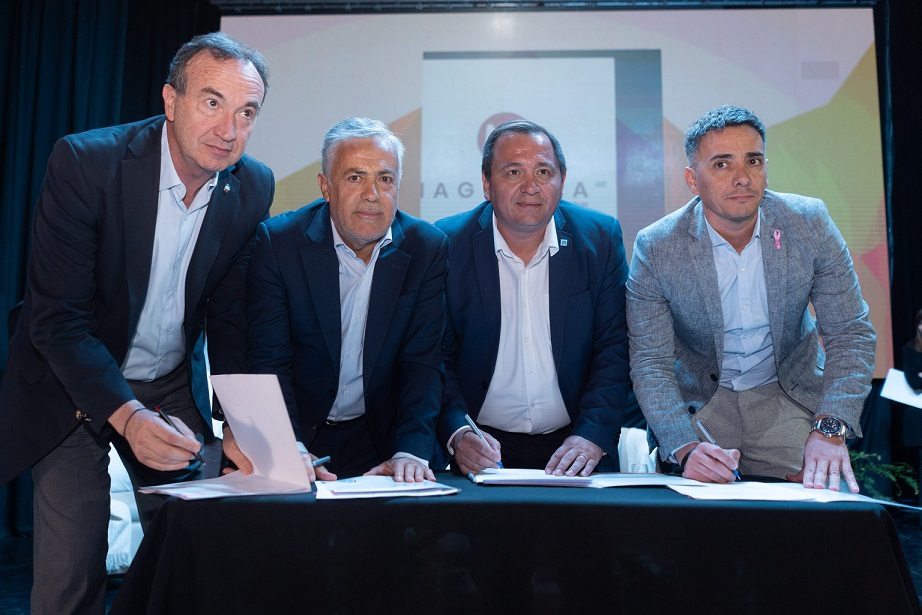 Mendoza impulsa el primer Clúster Minero Energético de la región