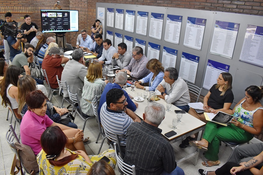 Mendoza. Despacho favorable a los proyectos de Regalías Mineras, Fondo de Compensación Ambiental y las DIAs de PSJ y MDMO II