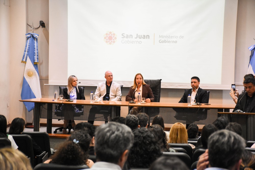 San Juan presentó la Ficha de Trabajo de la actividad minera